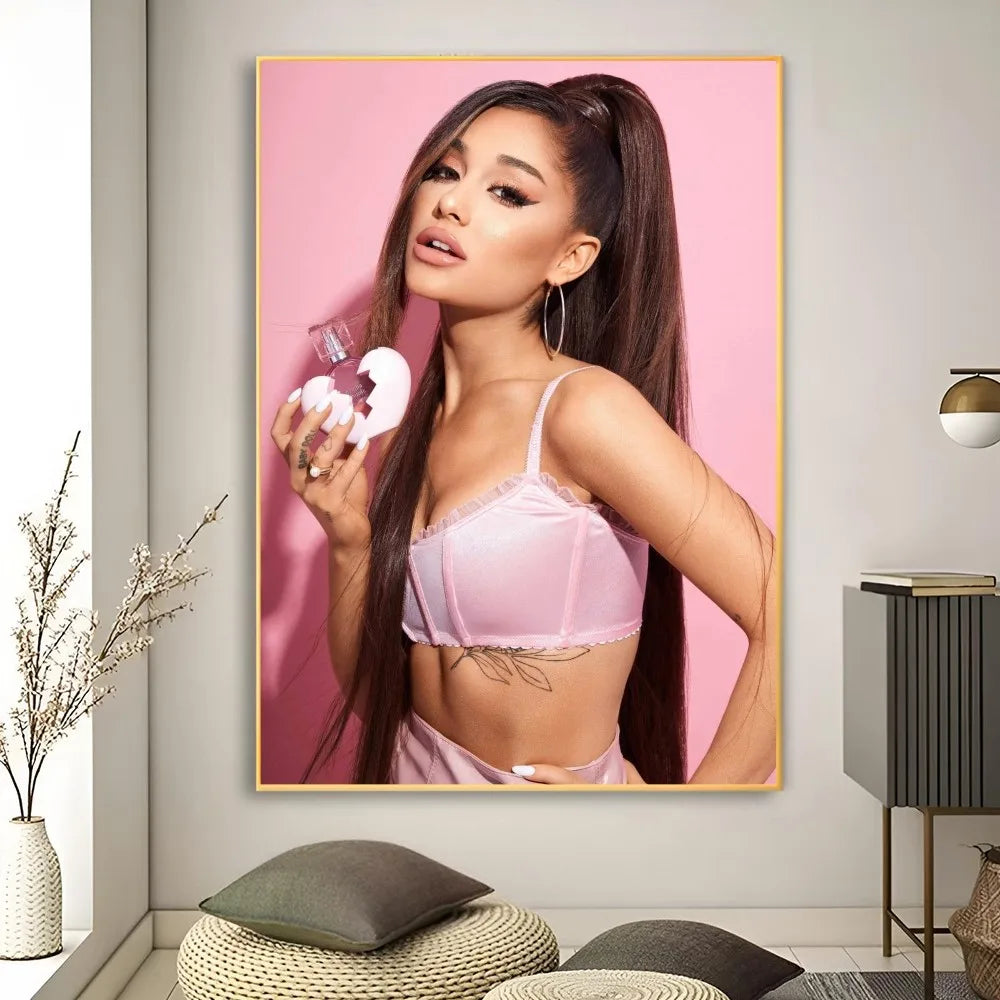 Ariana Grande Poster – Retro Wall Art